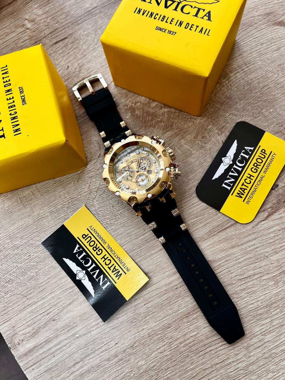 RELOJ INVICTA VENON